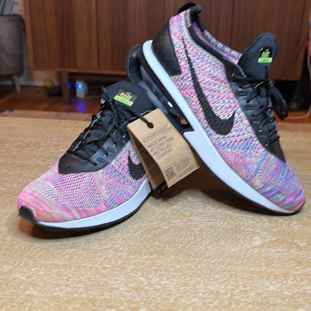 Nike Air Max Flyknit Racer